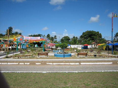 Praça de Ponta de Areia - Município de Caravelas, BA